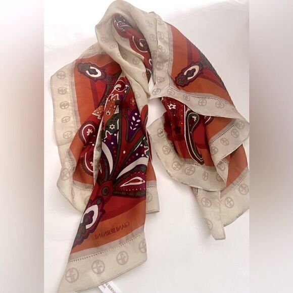 New Giani Bernini Scarf giani Bernini
Womens Satin Paisley Square Scarf Beige - Picture 6 of 7
